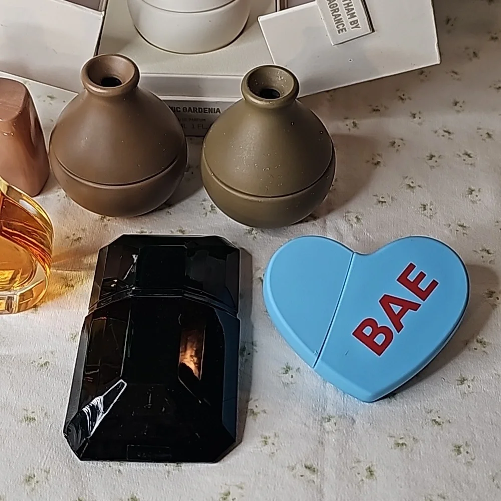 KKW bundle - Picture 2 of 7